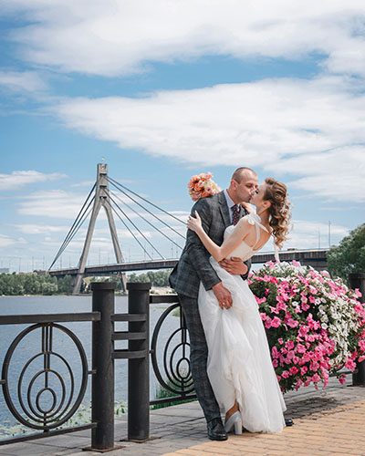 Фото прогулянка весільна